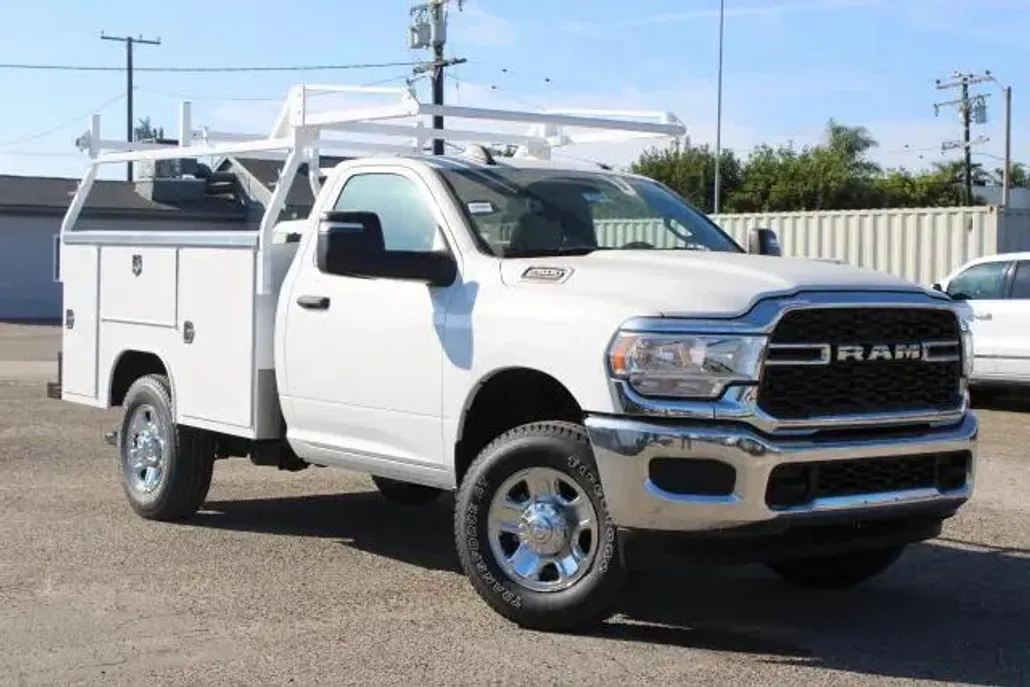 2024 Ram 2500 Tradesman photo 1
