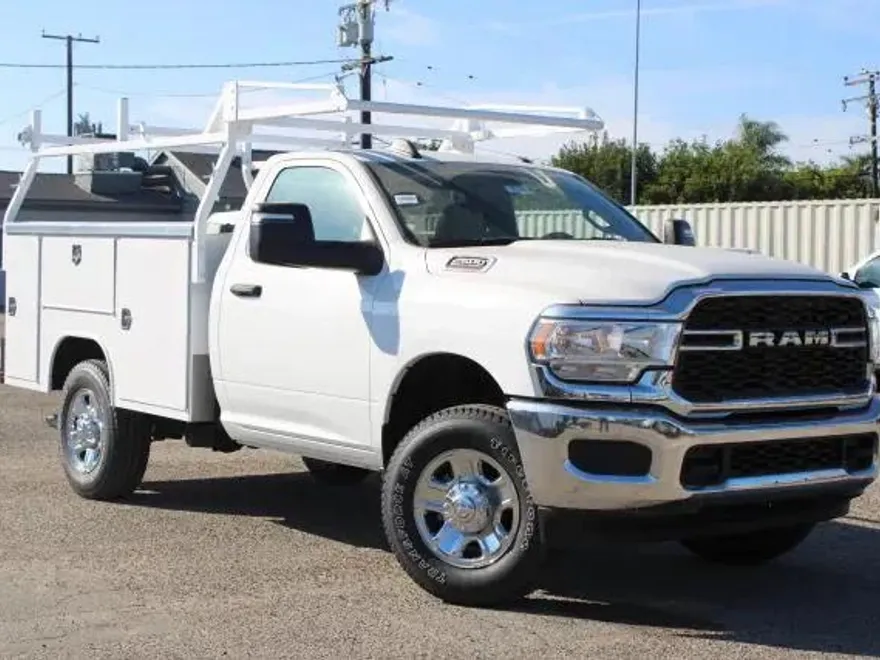 2024 Ram 2500 Tradesman photo 1