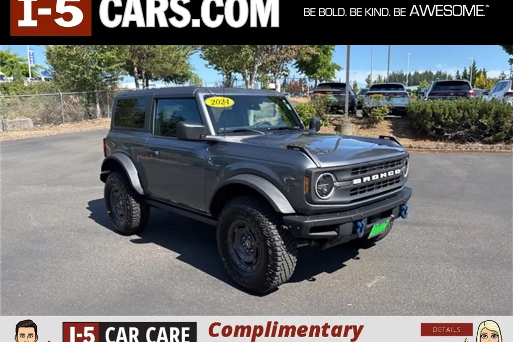 2024 Ford Bronco Black Diamond photo 1