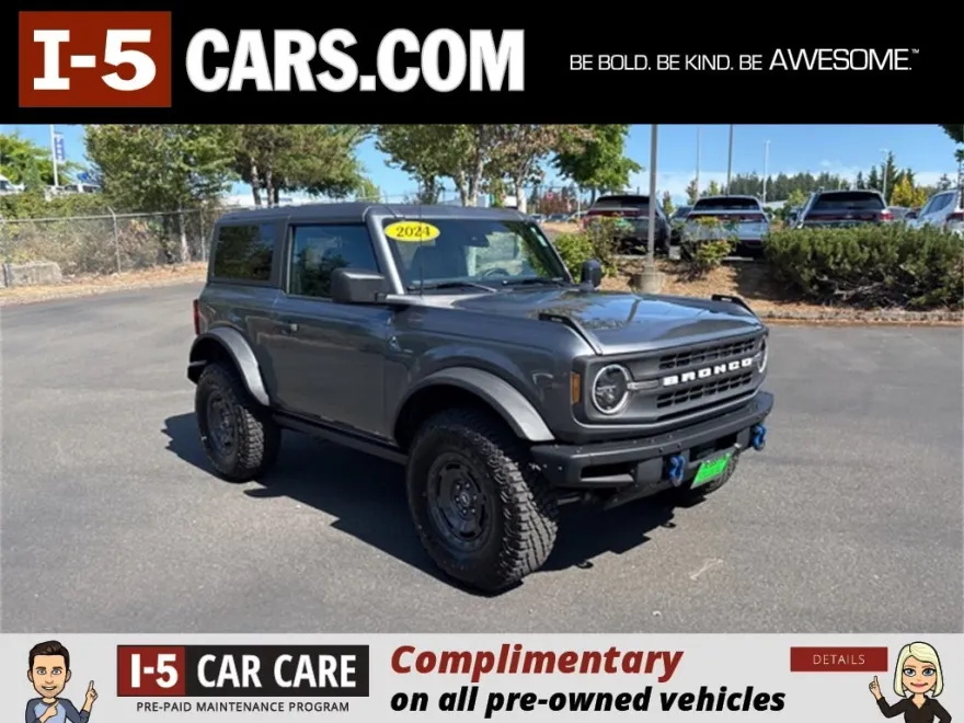 2024 Ford Bronco Black Diamond photo 1