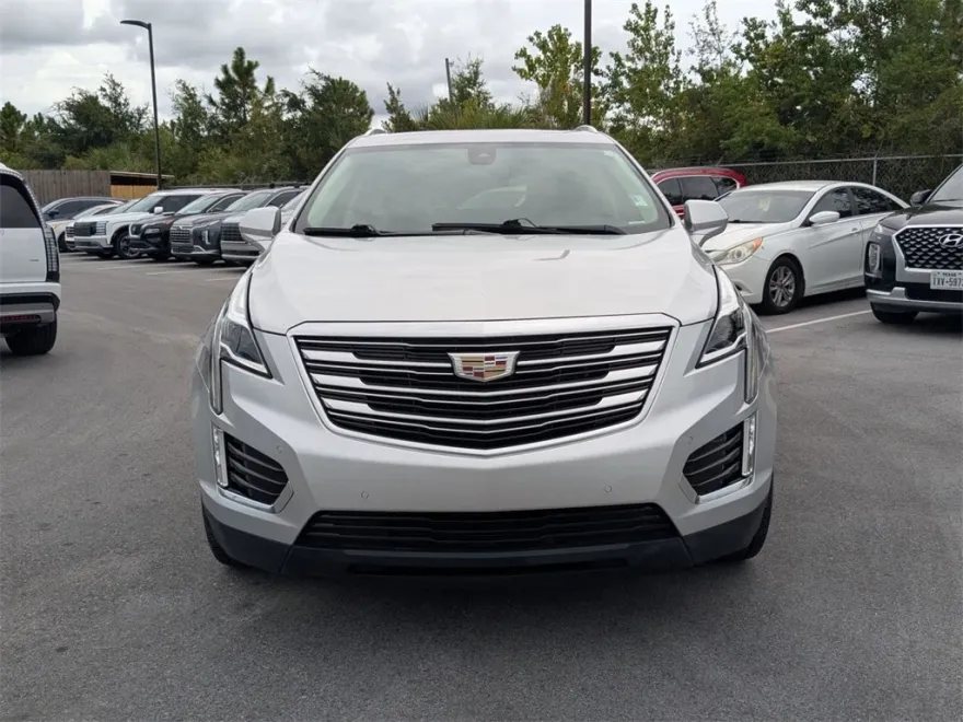 2019 Cadillac XT5 Premium Luxury photo 1