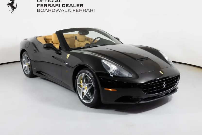 2011 Ferrari California Base photo 1