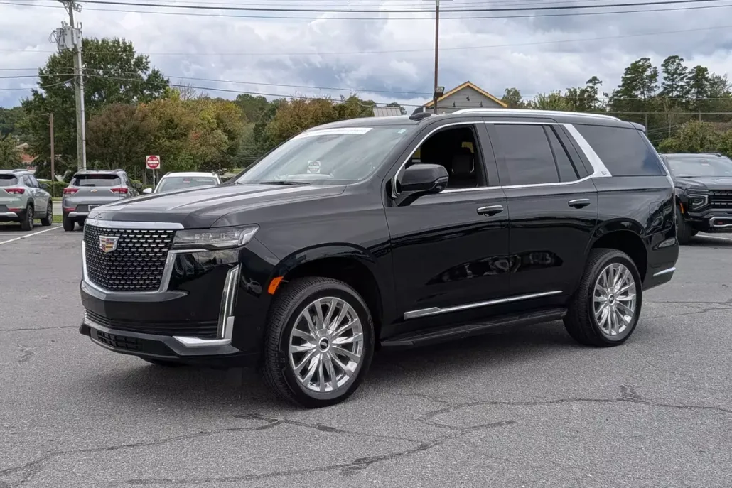 2024 Cadillac Escalade Premium Luxury photo 1