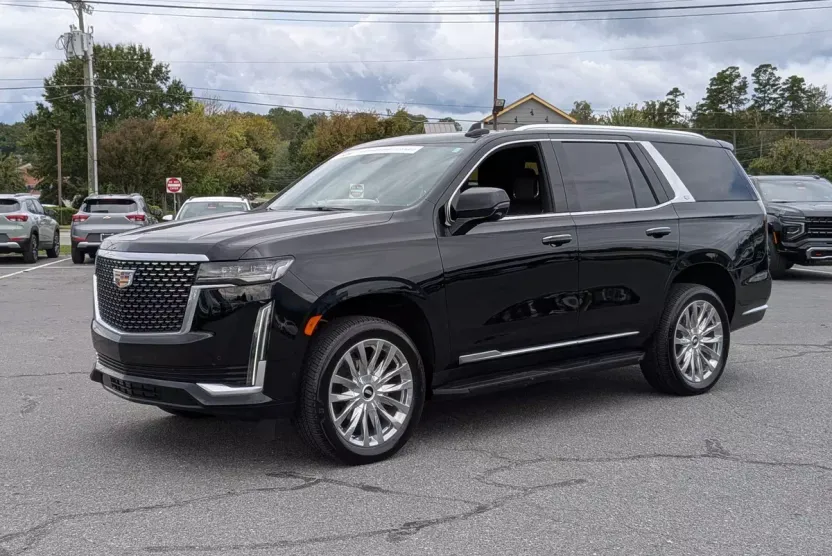 2024 Cadillac Escalade Premium Luxury photo 1