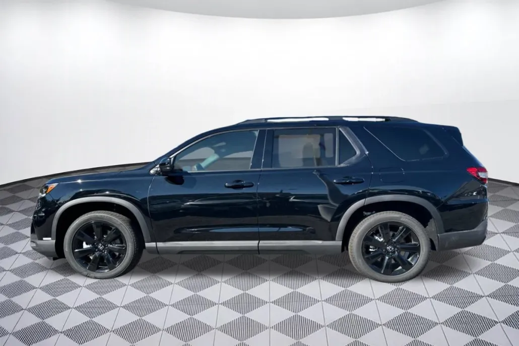2025 Honda Pilot Black Edition photo 1
