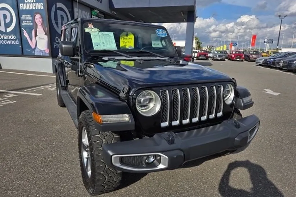 2018 Jeep Wrangler Unlimited Sahara photo 1