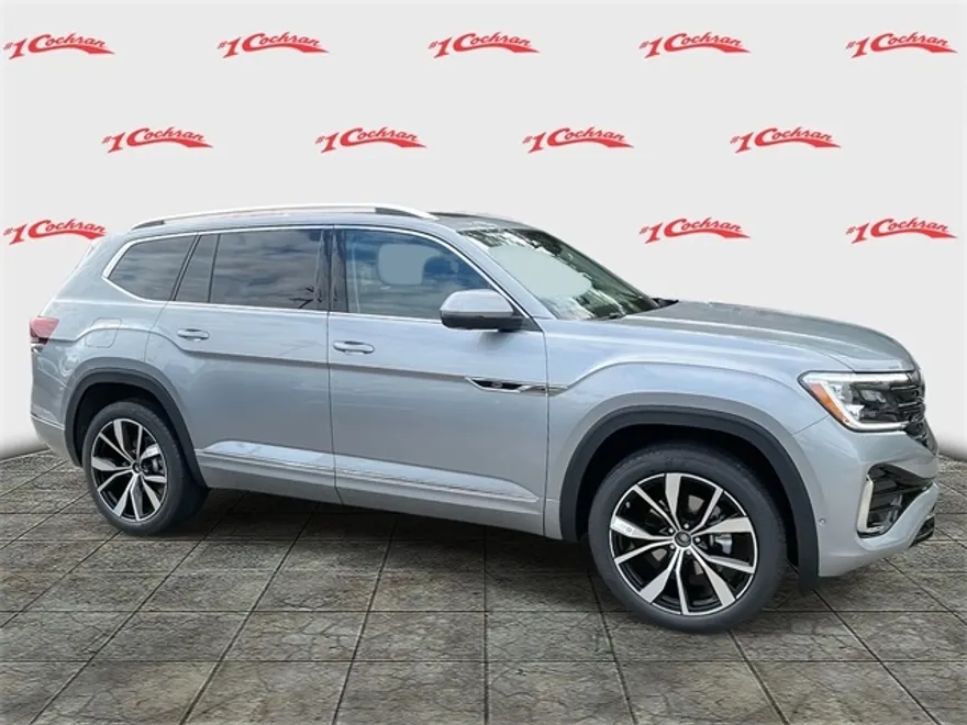2026 Volkswagen Atlas SEL Premium R-Line photo 1