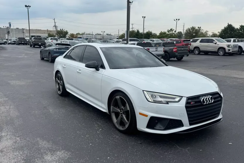 2019 Audi S4 Prestige Base photo 1