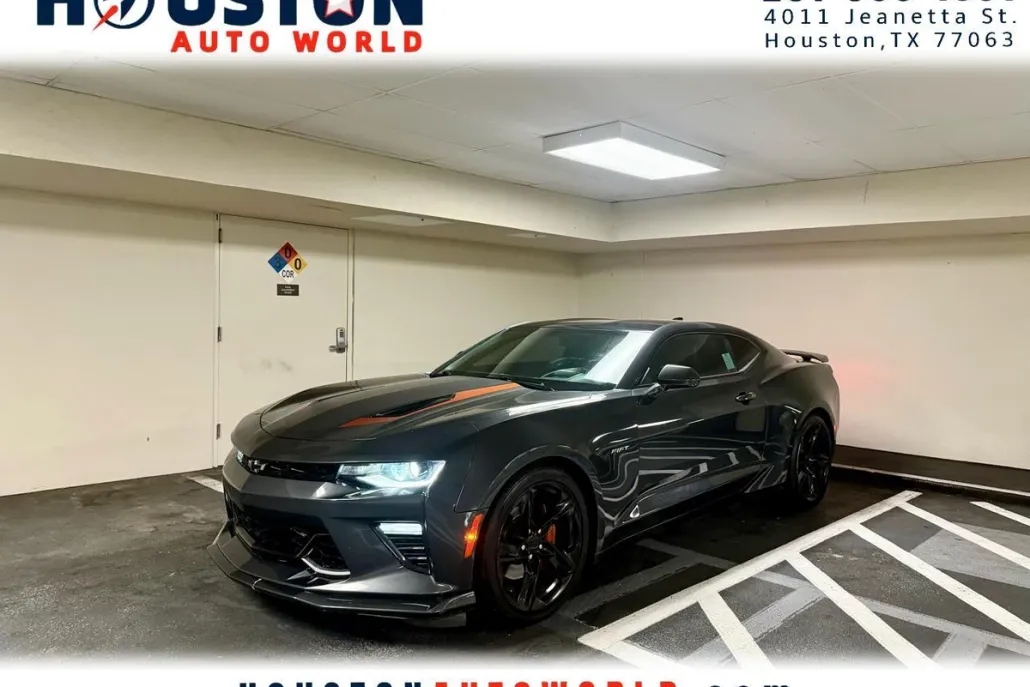 2017 Chevrolet Camaro 2SS Coupe photo 1