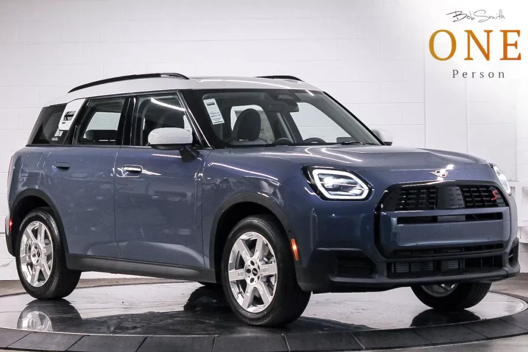 2025 Mini Countryman ALL4 Signature photo 1