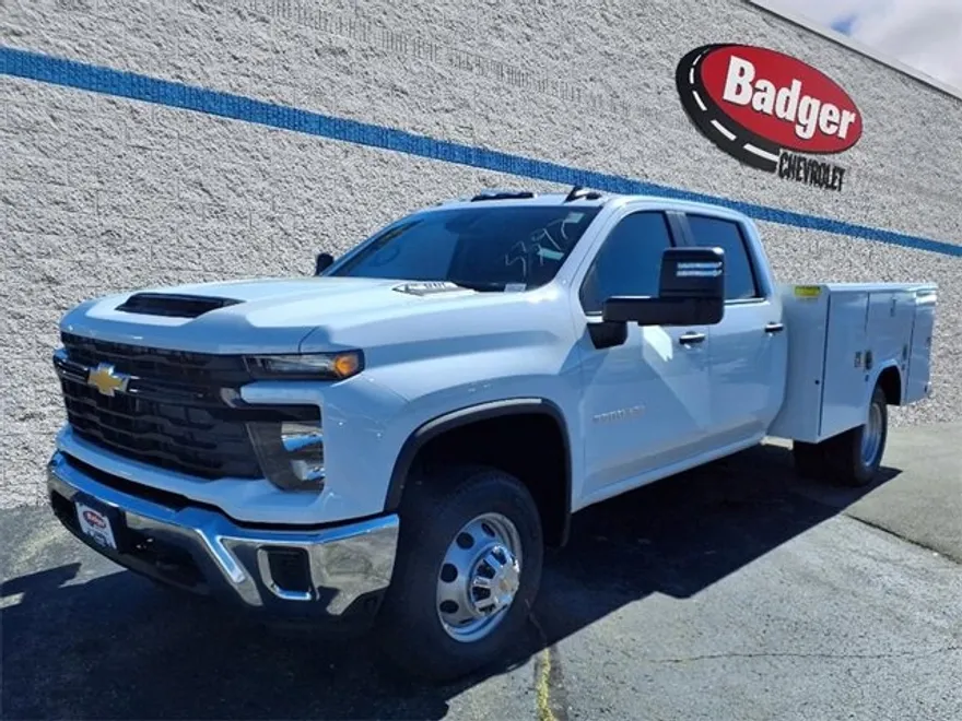 2025 Chevrolet Silverado 3500HD Work Truck photo 1