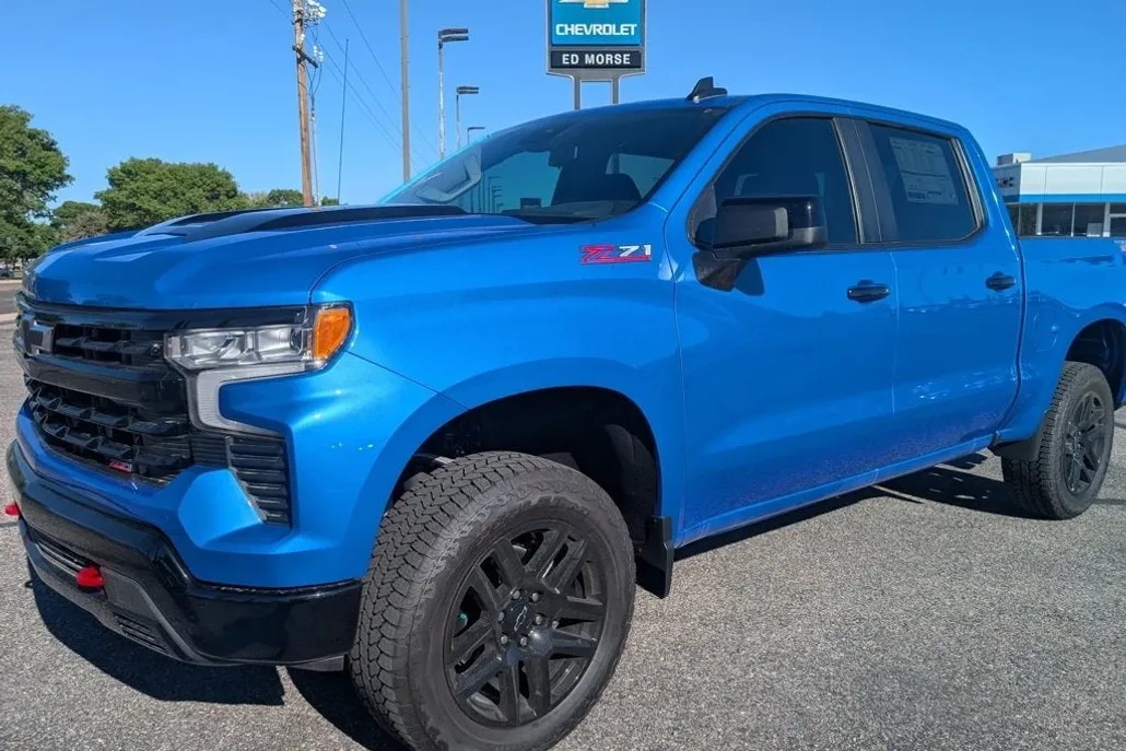 2026 Chevrolet Silverado 1500 LT Trail Boss photo 1