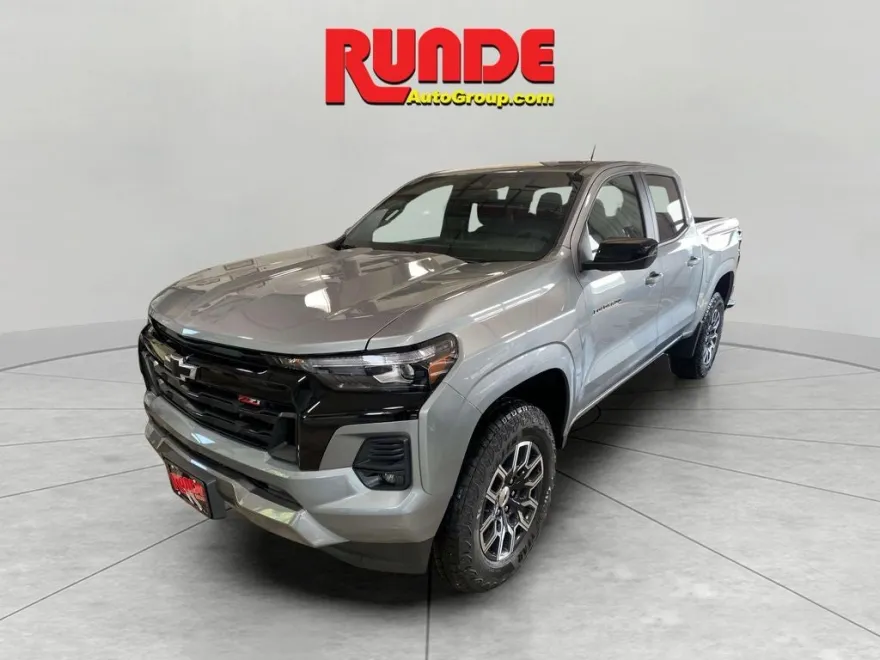 2026 Chevrolet Colorado Z71 photo 1