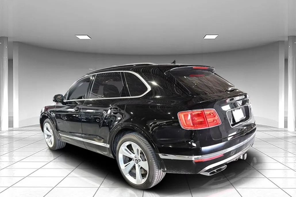 2017 Bentley Bentayga W12 photo 1