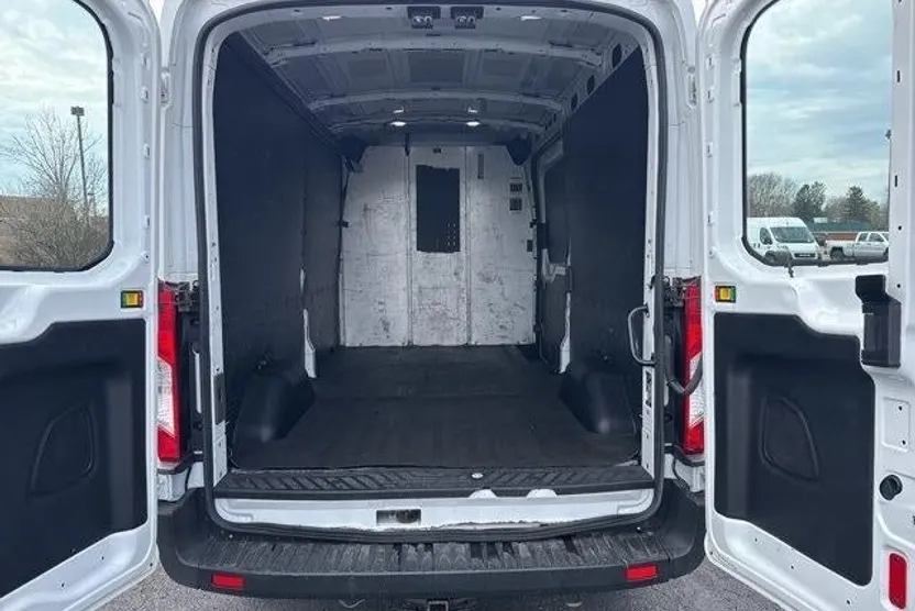 2020 Ford Transit Cargo Van photo 1