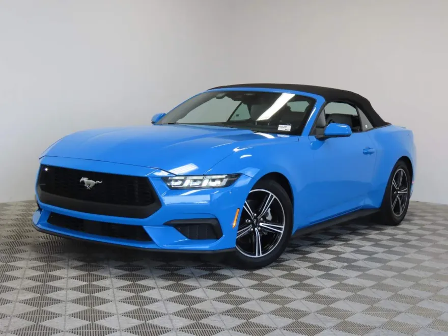 2024 Ford Mustang EcoBoost Premium photo 1