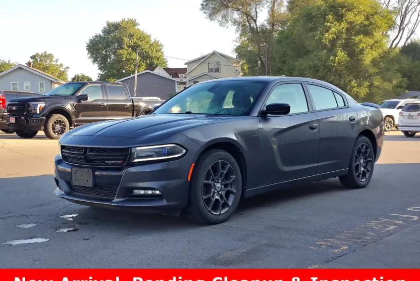 2018 Dodge Charger GT photo 1