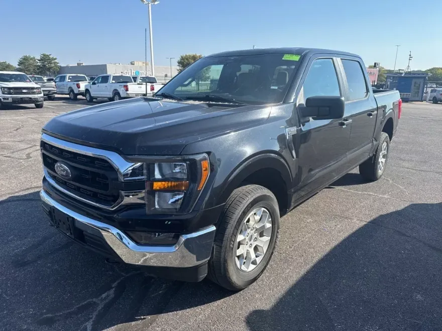 2023 Ford F-150 XLT photo 1