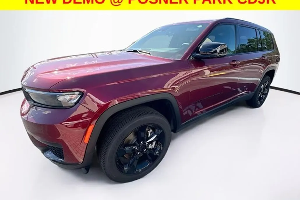 2025 Jeep Grand Cherokee Altitude X photo 1