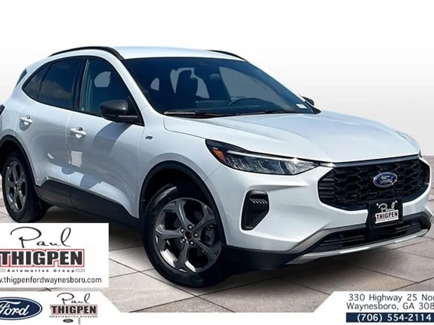 2025 Ford Escape ST-Line photo 1