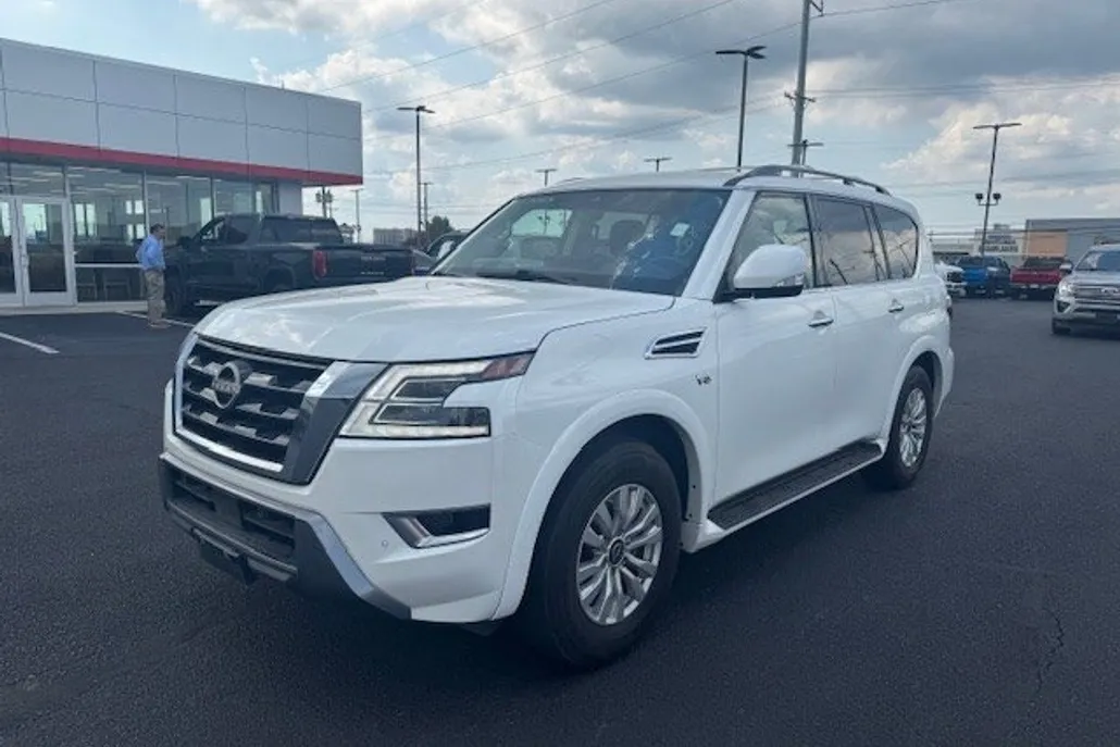 2021 Nissan Armada SV photo 1