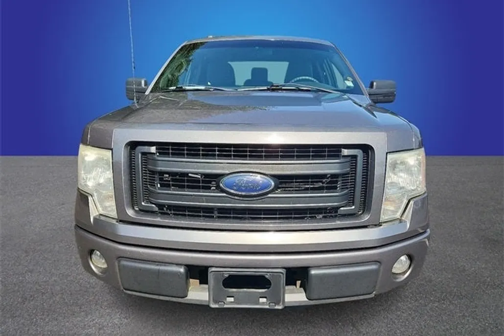 2013 Ford F-150 STX photo 1