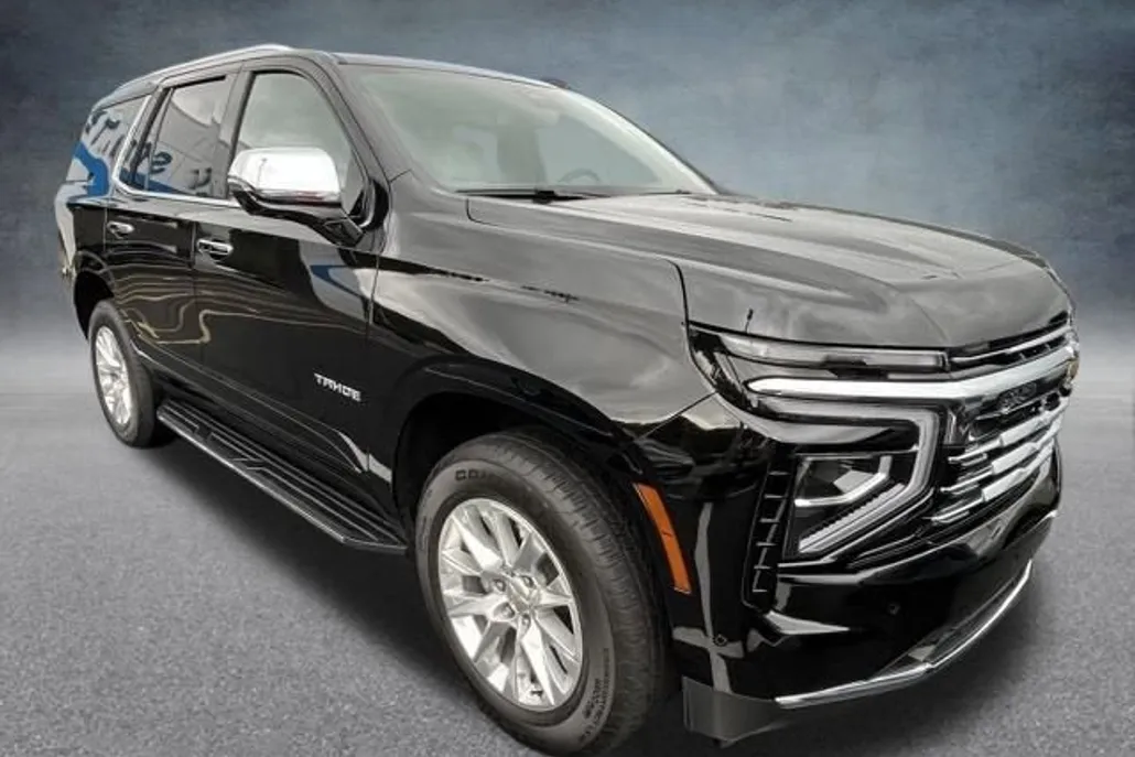 2025 Chevrolet Tahoe Premier photo 1