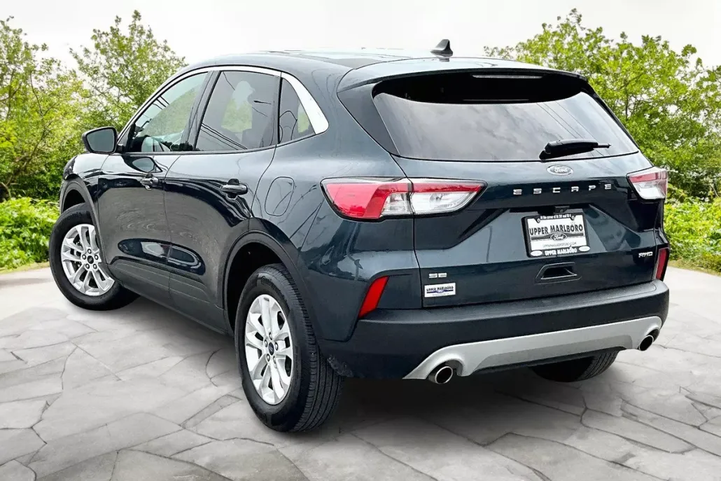 2022 Ford Escape SE photo 1