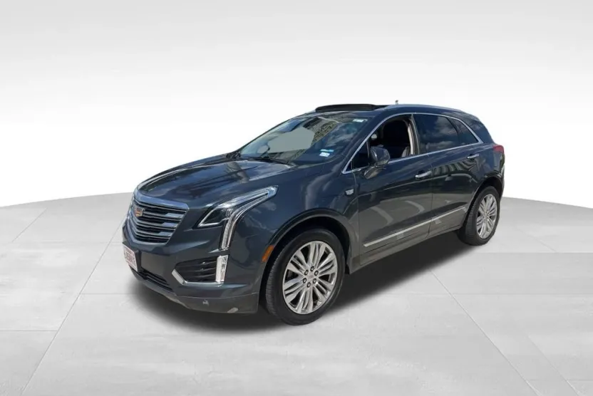 2019 Cadillac XT5 Premium Luxury photo 1