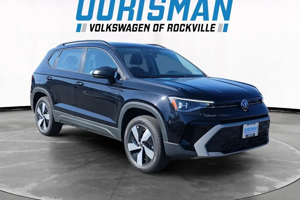 2025 Volkswagen Taos S photo 1