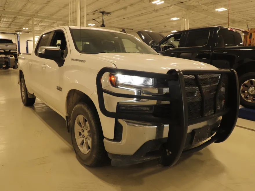2019 Chevrolet Silverado 1500 LT photo 1
