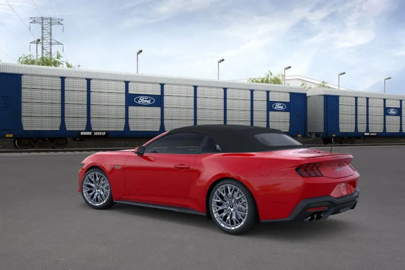 2025 Ford Mustang GT Premium photo 1