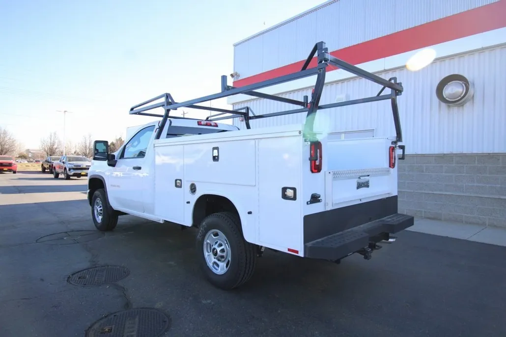 2024 Chevrolet Silverado 2500HD photo 1