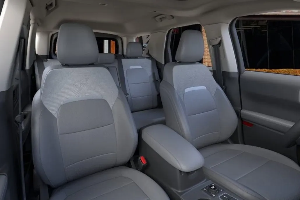 2025 Ford Bronco Badlands photo 1