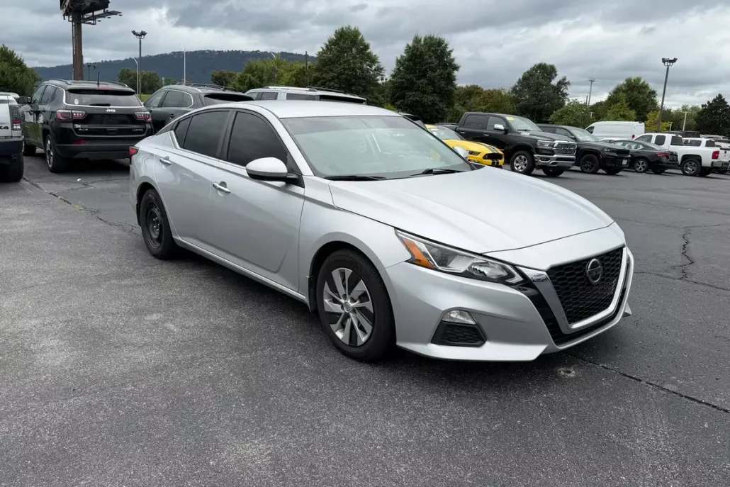 2020 Nissan Altima 2.5 S photo 1