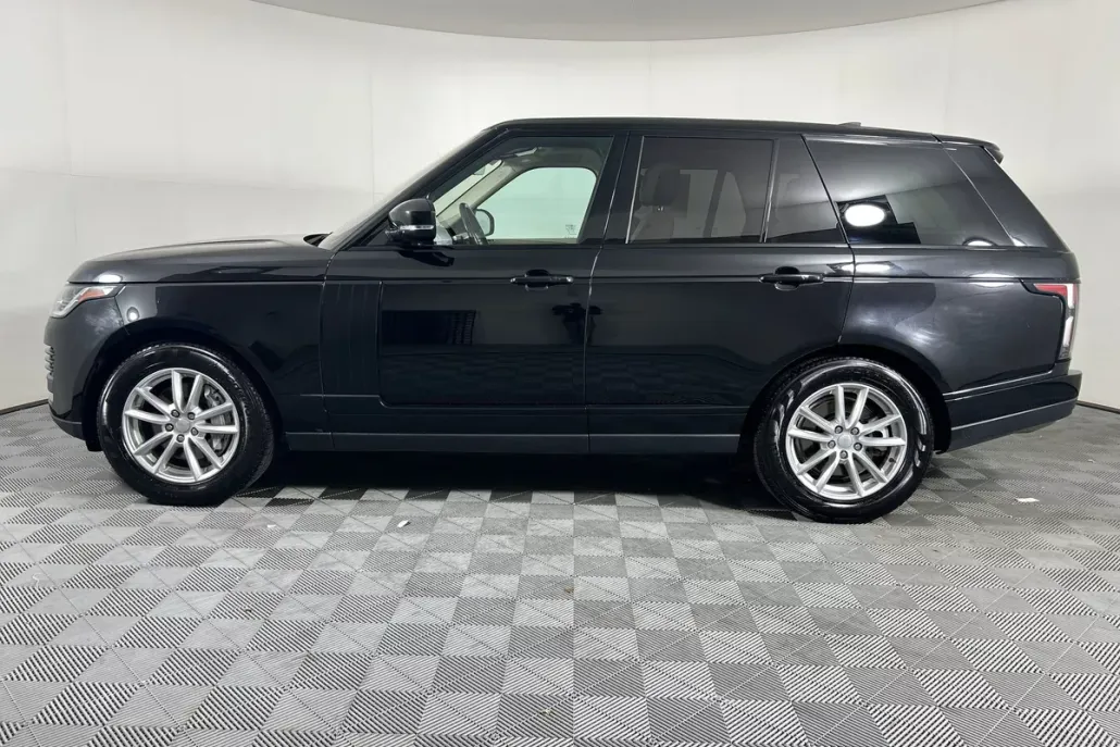 2022 Land Rover Range Rover photo 1