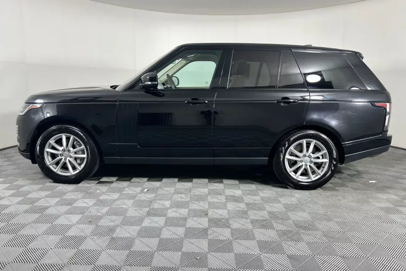 2022 Land Rover Range Rover photo 1