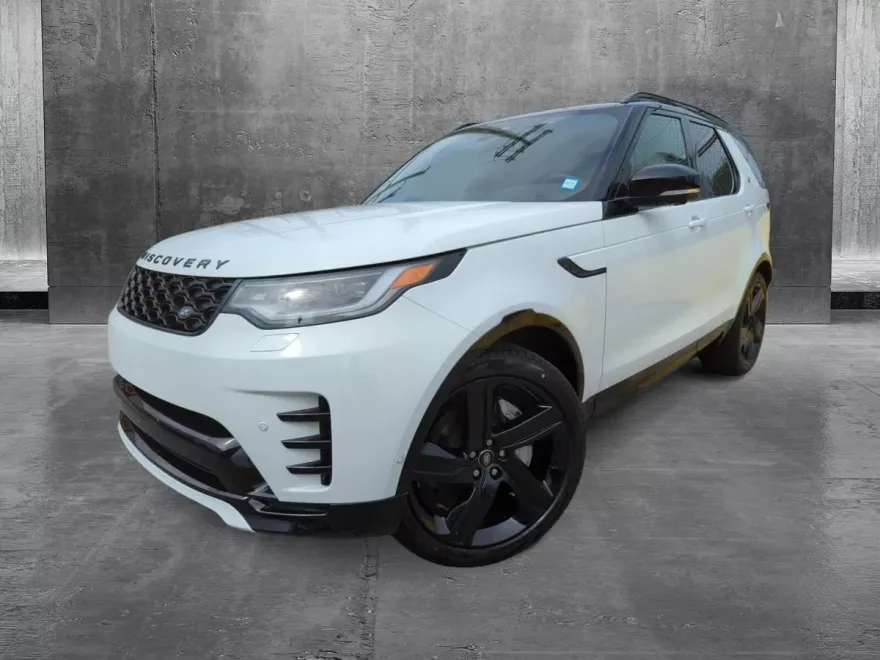 2024 Land Rover Discovery SE photo 1