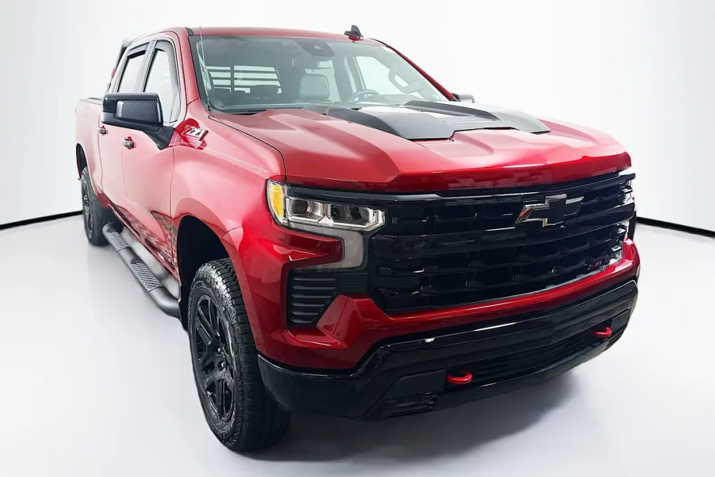 2025 Chevrolet Silverado 1500 LT Trail Boss photo 1