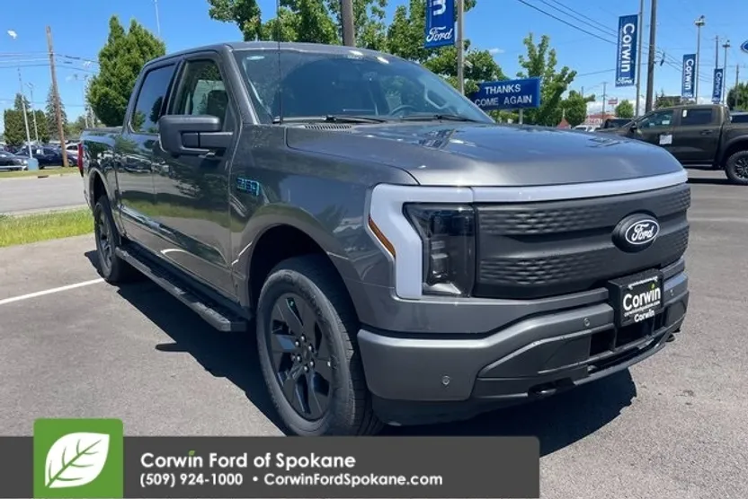 2025 Ford F-150 Lightning photo 1