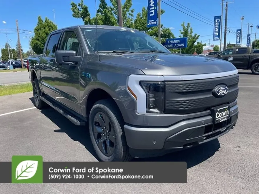 2025 Ford F-150 Lightning photo 1
