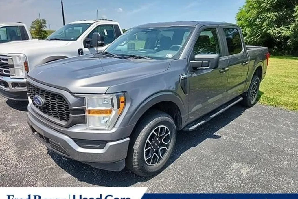 2022 Ford F-150 XL photo 1