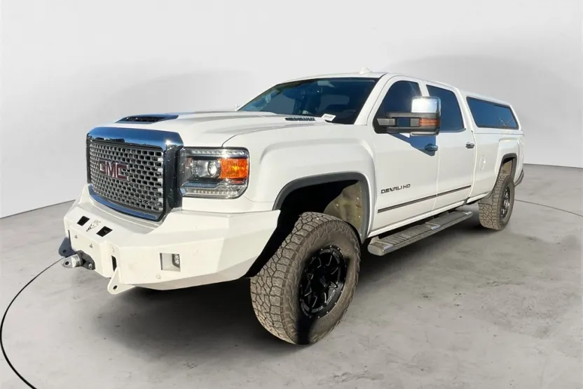 2017 Gmc Sierra Denali photo 1