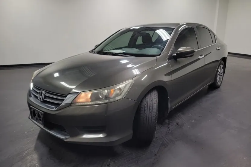 2014 Honda Accord LX photo 1