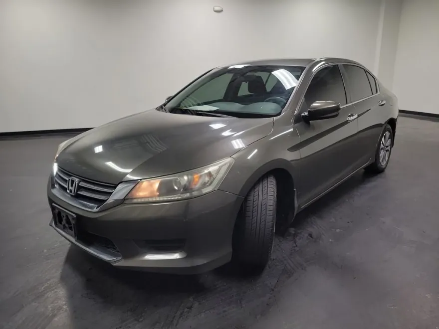 2014 Honda Accord LX photo 1