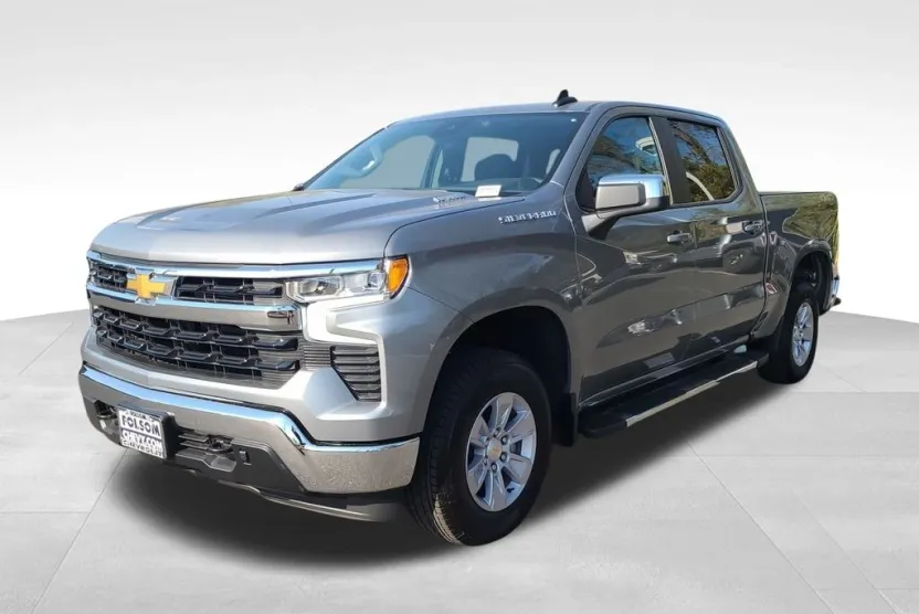 2025 Chevrolet Silverado 1500 LT photo 1