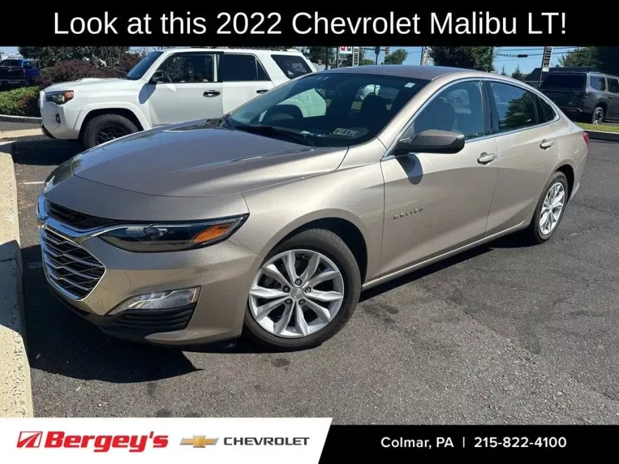 2022 Chevrolet Malibu 1LT photo 1