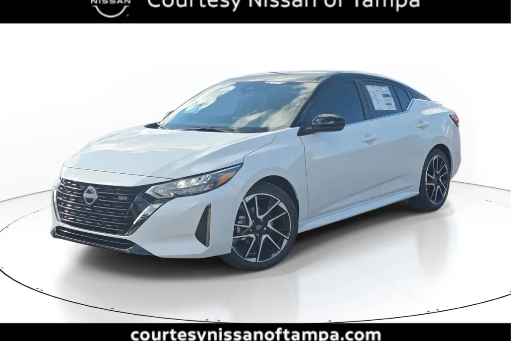 2025 Nissan Sentra SR photo 1