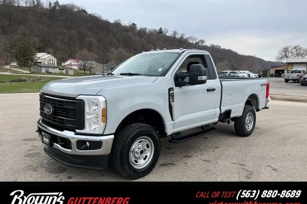 2025 Ford F-250 XL photo 1