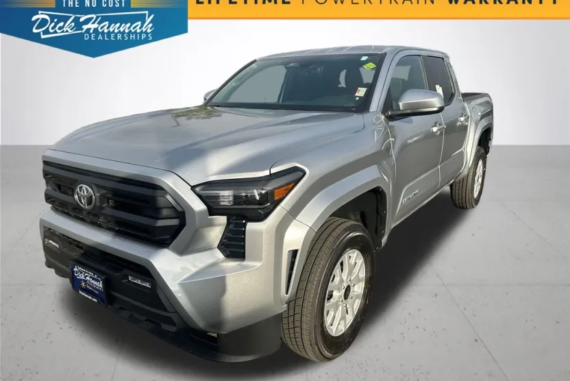 2025 Toyota Tacoma SR5 photo 1